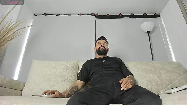 ragnar881547 online show from January 14, 2025, 11:53 am