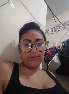 acuarela online show from September 29, 2025, 1:33 am