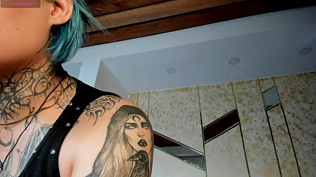 jinxv nuss online show from February 3, 2025, 11:09 am