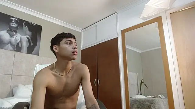 Snapshot of adam_piarse01 chatting on September 29, 2025, 1:49 pm adam piarse01 online show from September 29, 2025, 1:49 pm