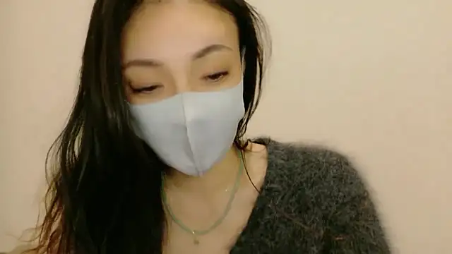 Snapshot of Mary-JP chatting on October 28, 2025, 10:52 am Mary-JP online show from October 28, 2025, 10:52 am