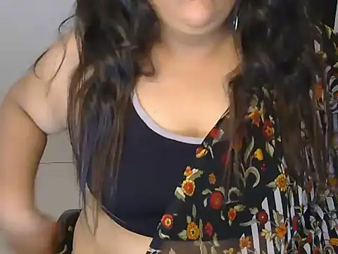 Snapshot of Jenny_lovee chatting on June 23, 2026, 2:48 pm Jenny lovee online show from June 23, 2026, 2:48 pm