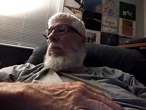 Futura intx online show from September 22, 2025, 1:51 am