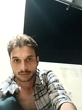 Snapshot of Jaisboy chatting on January 6, 2025, 6:31 pm Jaisboy online show from January 6, 2025, 6:31 pm