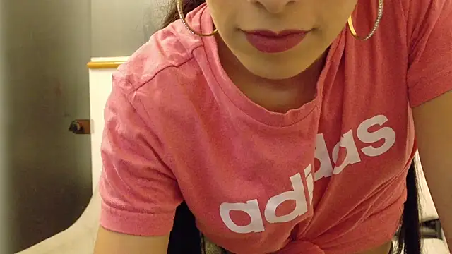 Snapshot of amabel_zambrano chatting on March 13, 2025, 8:48 am amabel zambrano online show from March 13, 2025, 8:48 am