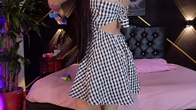 Snapshot of amabel_zambrano chatting on September 17, 2025, 11:45 am amabel zambrano online show from September 17, 2025, 11:45 am