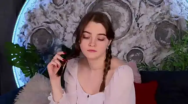Snapshot of VITA_TESS chatting on March 17, 2025, 3:29 pm VITA TESS online show from March 17, 2025, 3:29 pm