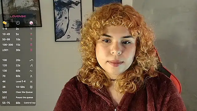 stellaallen24 online show from December 16, 2025, 11:32 pm