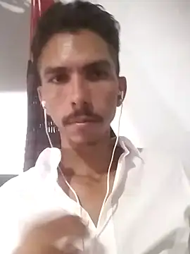 MagrinhoSaradoo online show from February 23, 2025, 3:18 pm