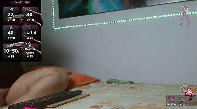 fabyana-queen online show from January 18, 2025, 3:38 pm