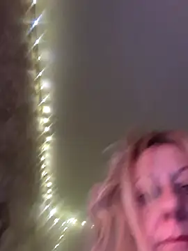 Snapshot of ImogenBrooke chatting on October 15, 2025, 11:49 pm ImogenBrooke online show from October 15, 2025, 11:49 pm