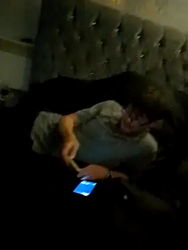 Snapshot of ImogenBrooke chatting on October 28, 2025, 2:37 am ImogenBrooke online show from October 28, 2025, 2:37 am