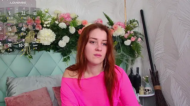 Snapshot of EllieGarson chatting on October 27, 2025, 5:28 pm EllieGarson online show from October 27, 2025, 5:28 pm