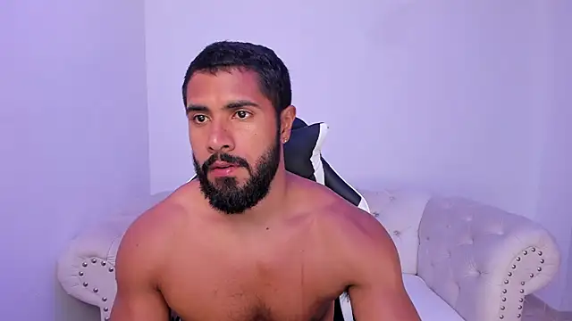 Santiago huntt online show from October 14, 2025, 2:40 pm