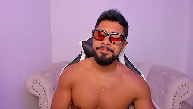 Santiago huntt online show from March 12, 2026, 8:48 pm