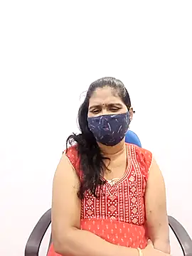 Snapshot of Lucky-Deepthi chatting on February 16, 2025, 6:21 pm Lucky-Deepthi online show from February 16, 2025, 6:21 pm