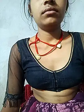 Amaya Bajwa online show from March 9, 2025, 9:14 pm