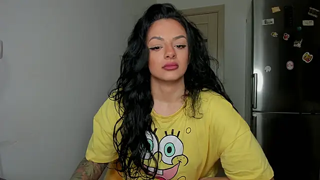 NNNoire online show from February 26, 2025, 4:58 am