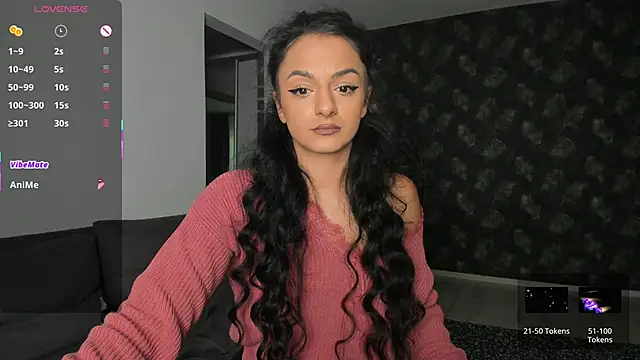 NNNoire online show from September 29, 2025, 10:53 am