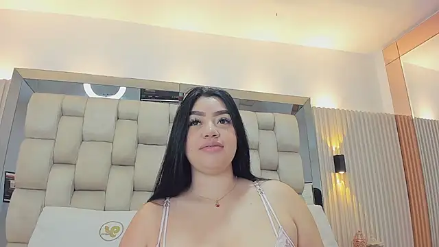 ashlyn parker online show from March 5, 2025, 7:27 pm