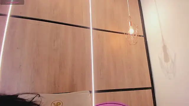 ashlyn parker online show from February 3, 2026, 8:03 pm