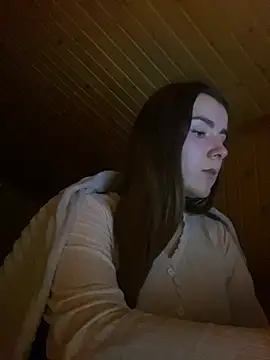 Snapshot of mewKate chatting on February 21, 2025, 6:37 pm mewKate online show from February 21, 2025, 6:37 pm