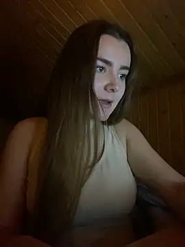 Snapshot of mewKate chatting on February 23, 2025, 5:39 pm mewKate online show from February 23, 2025, 5:39 pm