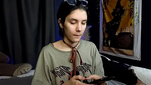 Snapshot of Hyeon_Jin chatting on January 30, 2025, 8:42 pm Hyeon Jin online show from January 30, 2025, 8:42 pm