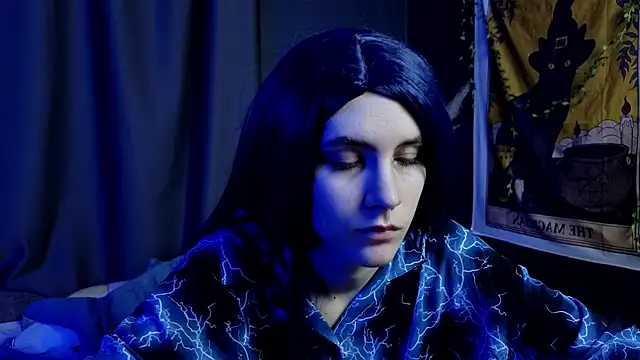 Snapshot of Hyeon_Jin chatting on February 9, 2025, 3:32 am Hyeon Jin online show from February 9, 2025, 3:32 am