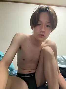 Snapshot of riku38777 chatting on September 14, 2025, 2:49 pm riku38777 online show from September 14, 2025, 2:49 pm