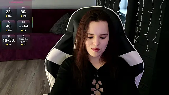 Harleen Moore online show from May 16, 2026, 5:26 am
