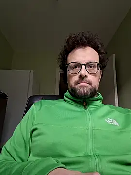 littlehairyman online show from March 13, 2025, 3:39 pm