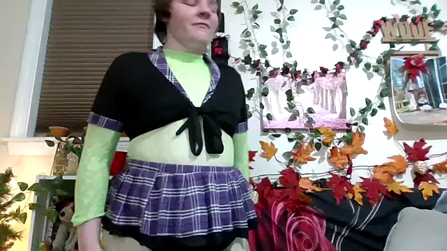 AverageRose online show from February 6, 2026, 7:23 am