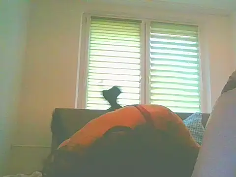 TamaraHardy online show from December 17, 2025, 8:31 am