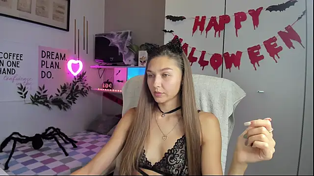 Snapshot of SofiaLolipop chatting on October 23, 2025, 8:29 pm SofiaLolipop online show from October 23, 2025, 8:29 pm