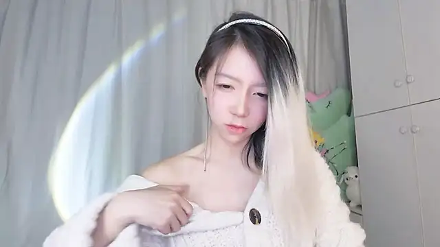 Ciri-CC online show from March 4, 2025, 6:50 pm