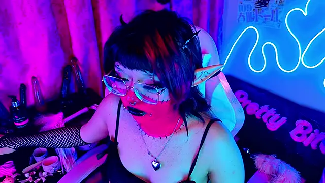 LaytonBox online show from March 1, 2025, 4:58 am