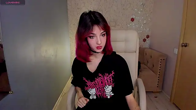 Ink  pleasure online show from January 10, 2025, 7:11 pm