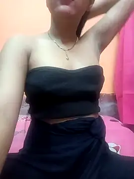 Snapshot of Eisha_20s chatting on February 8, 2025, 11:12 am Eisha 20s online show from February 8, 2025, 11:12 am