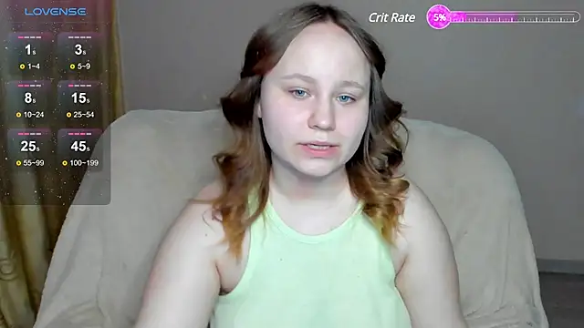 Llayna online show from February 24, 2025, 6:04 pm