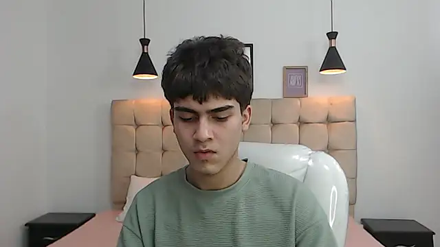 Tommy18   online show from January 18, 2025, 9:24 am