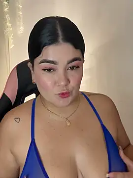 karla hotgirl online show from March 12, 2026, 1:23 am