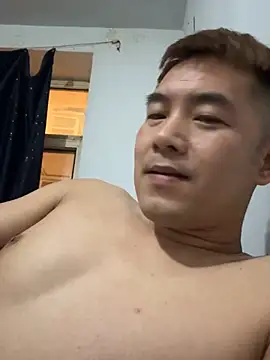 zxb757369 online show from February 4, 2025, 11:27 am