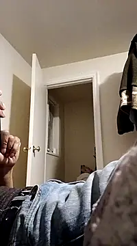 Snapshot of MrDaddyBbSnake chatting on January 16, 2025, 4:38 am MrDaddyBbSnake online show from January 16, 2025, 4:38 am