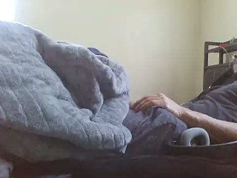 Snapshot of MrDaddyBbSnake chatting on March 2, 2025, 3:27 pm MrDaddyBbSnake online show from March 2, 2025, 3:27 pm