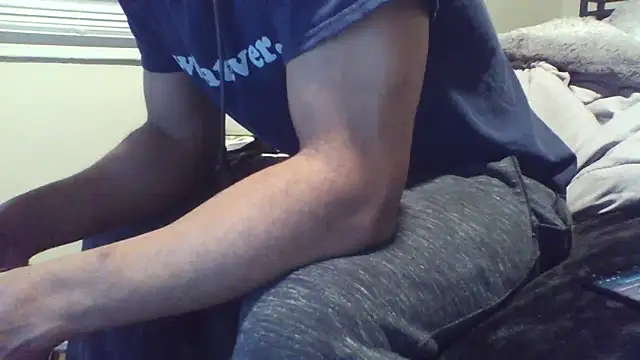 Snapshot of MrDaddyBbSnake chatting on March 9, 2025, 11:46 pm MrDaddyBbSnake online show from March 9, 2025, 11:46 pm