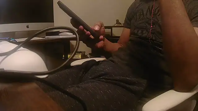 MrDaddyBbSnake online show from March 11, 2026, 1:00 am