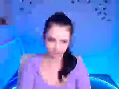 Amalia amor online show from October 22, 2025, 11:43 am