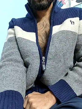 TOPMOON001 online show from January 30, 2025, 11:22 am