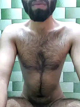 TOPMOON001 online show from February 6, 2025, 6:51 am